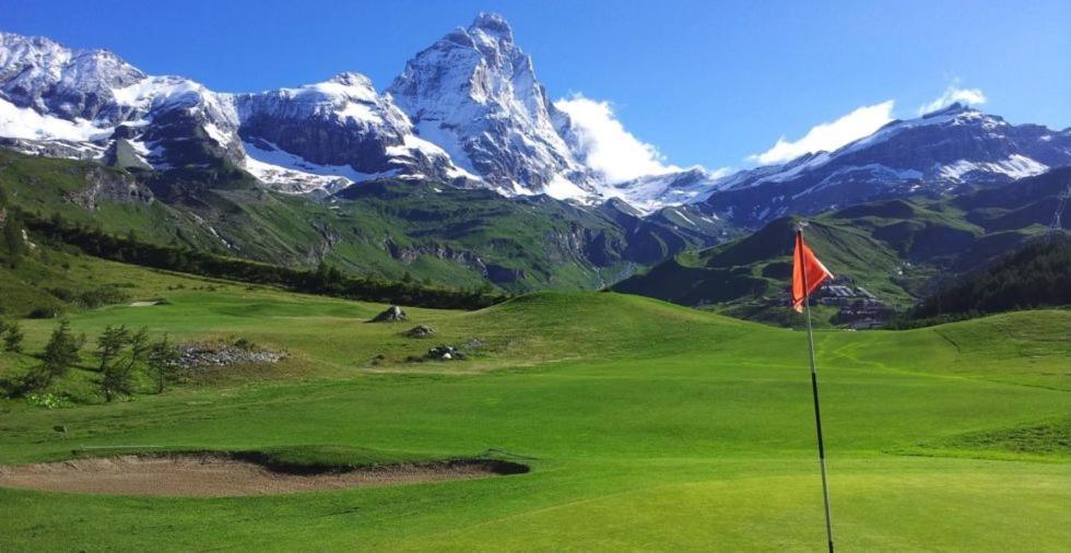 Relax & Sports -Cervinia- Maison Valtournenche Exterior foto